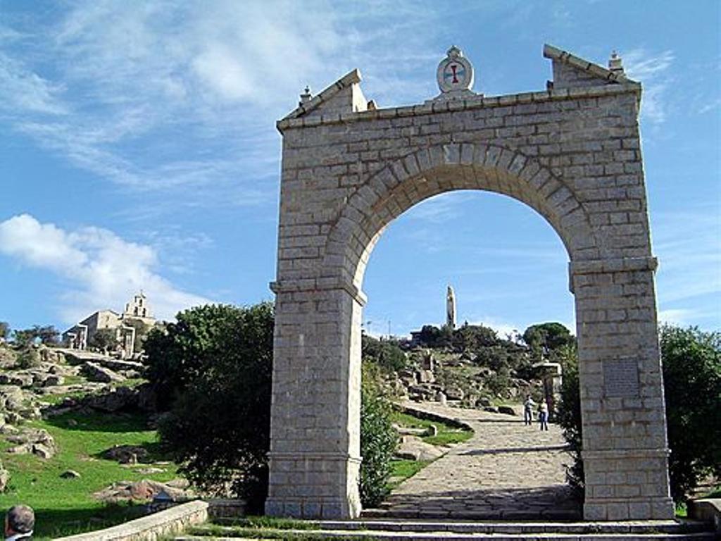 Sierra De Andujar 2* Virgen de la Cabeza